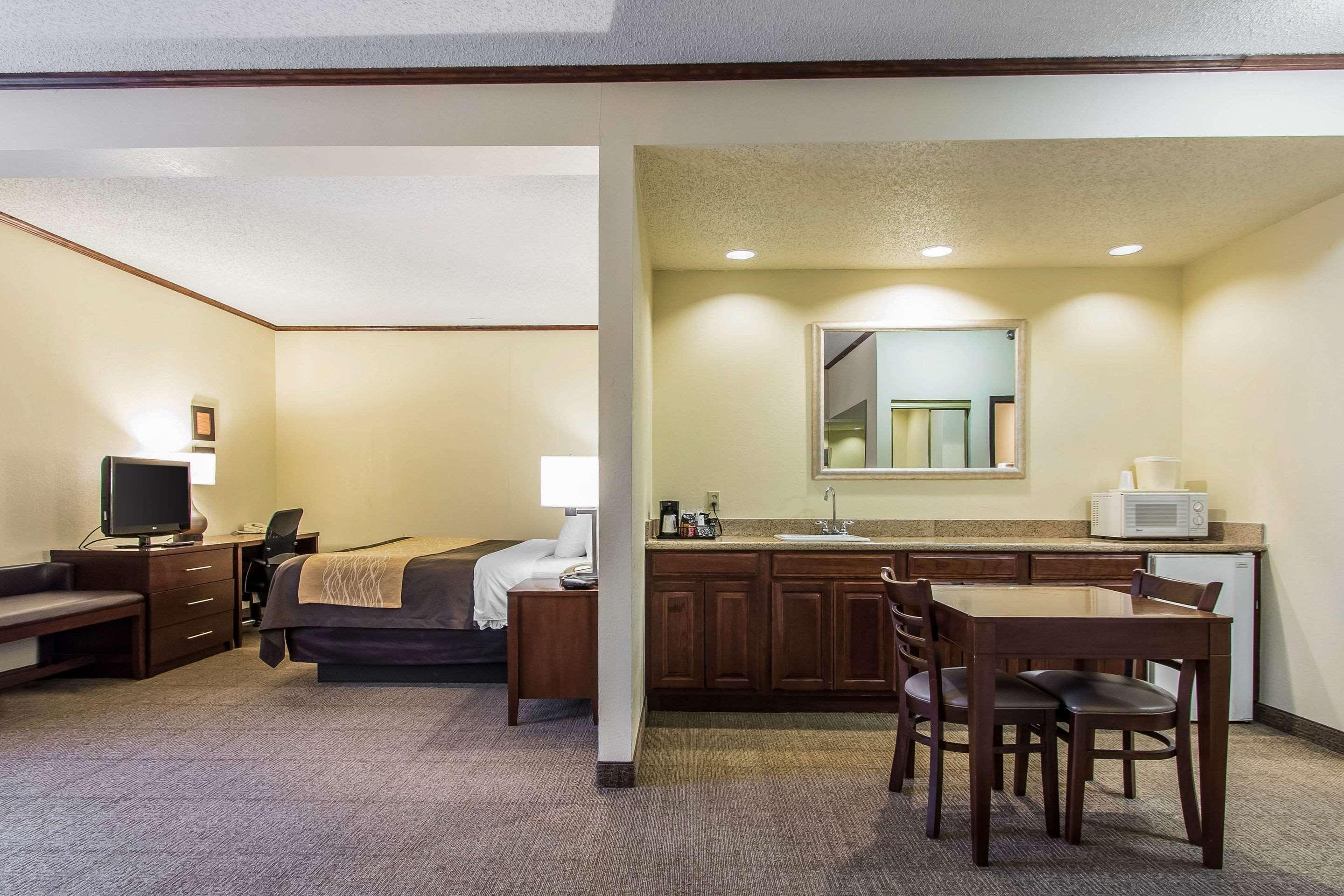 Ardmore Inn & Suites Ардмор Экстерьер фото